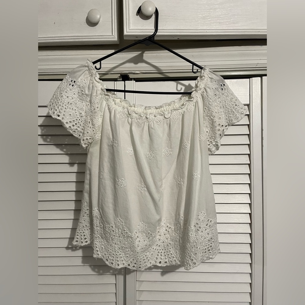 Hollister white off the shoulder eyelet top size medium